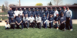 2003alums.jpg