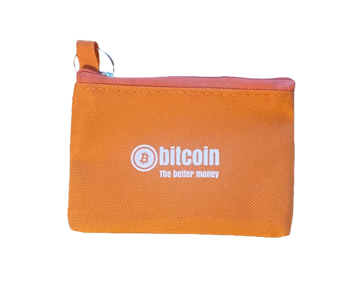 Münzgeldbörsen mit dem Spruch "Bitcoin – The Better Money"