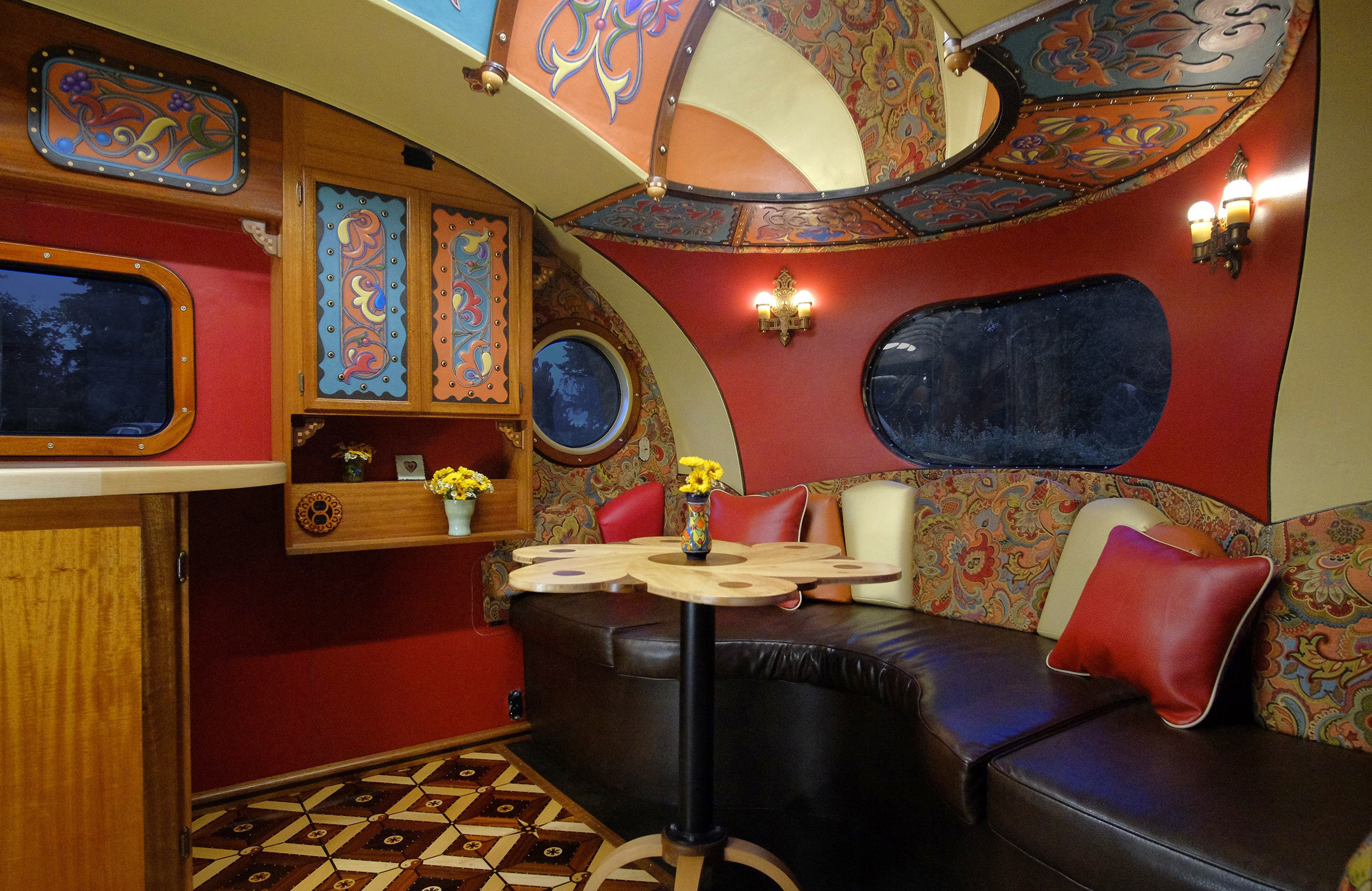 Dinette from doorway