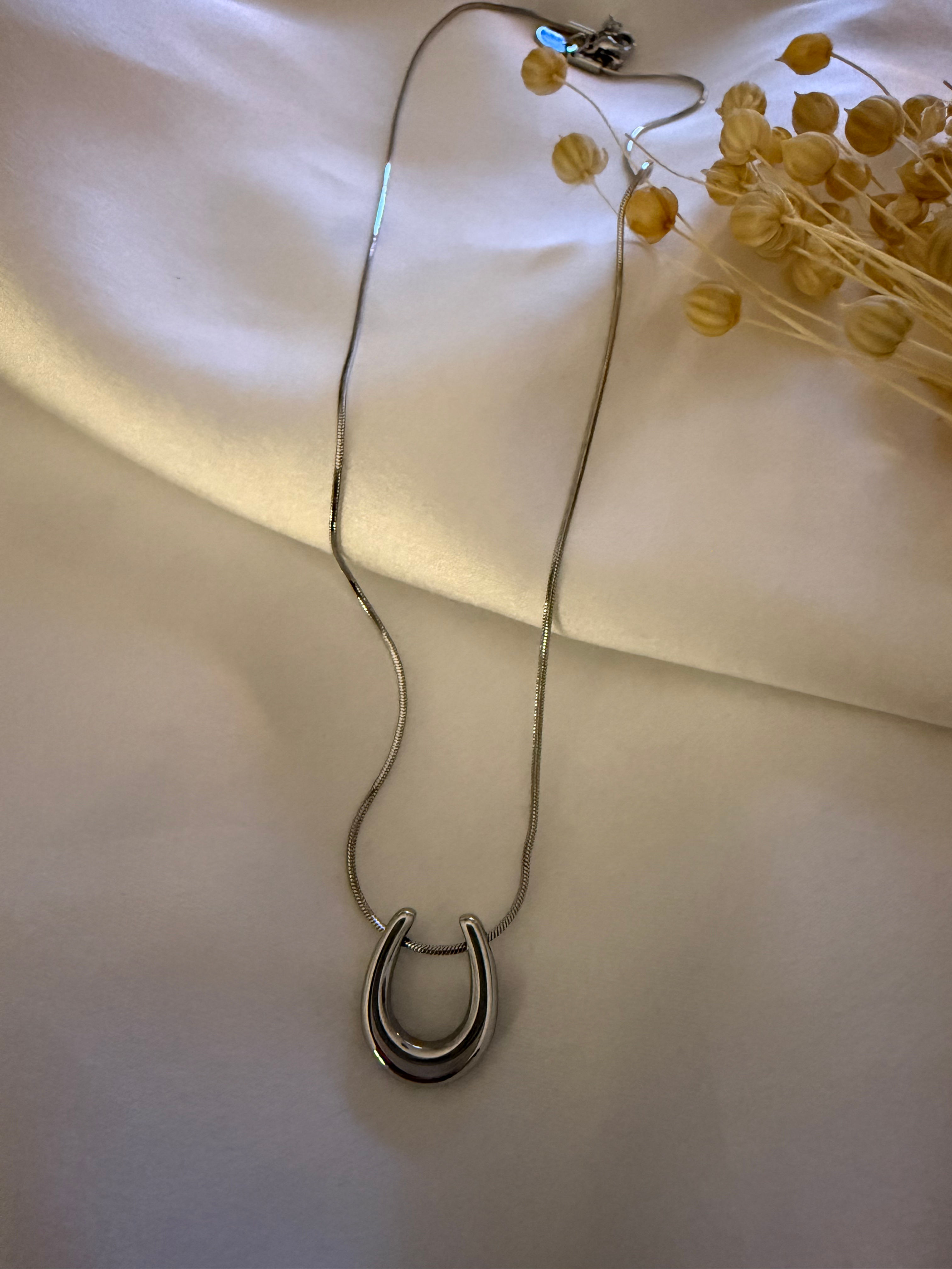 Lucky Petal S. Κολιέ