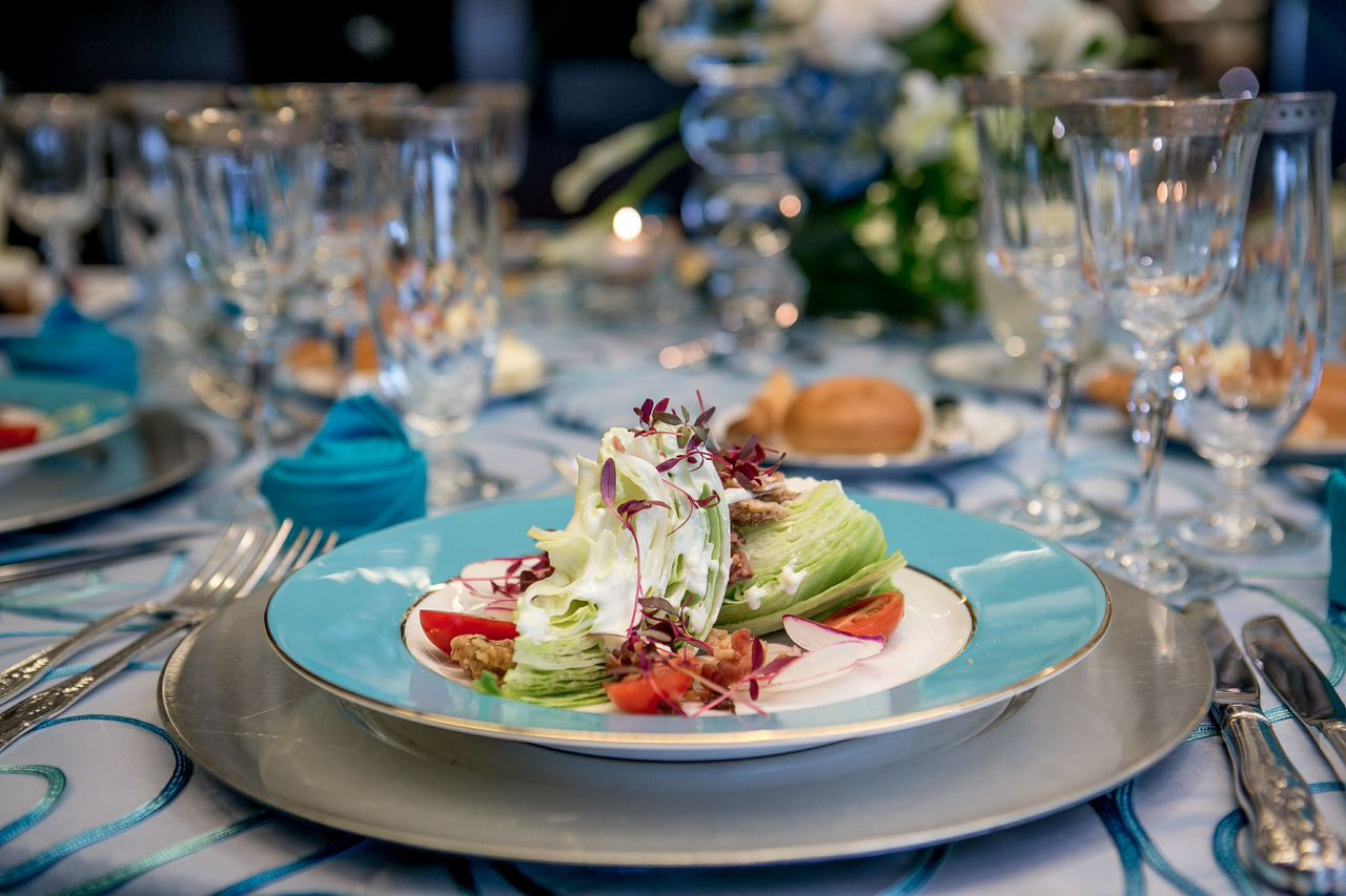 Paris Caterers logo