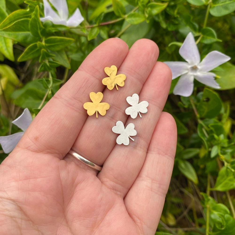 Shamrock Studs - Gold/Silver