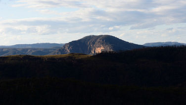 the big banks, mount banks, blue mountains, australia, photography, photo, print, picture, landscape photography,
frame, poster, wall art, national park, UNESCO, world heritage listed, dark, shadow, texture, colour, expanse, view
frame, form, sandstone, mountain, cliff, rock, gattspeed, gattspeed wild,