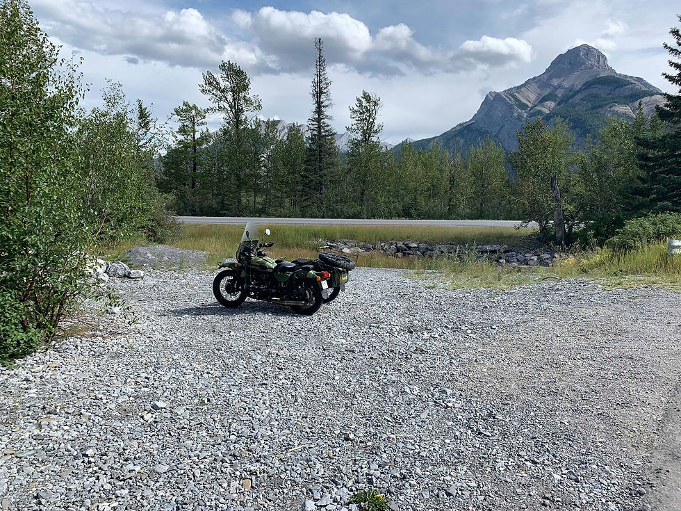 69991205_454087975317108_118204480596266