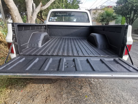 Chevrolet C1500 (7).jpg