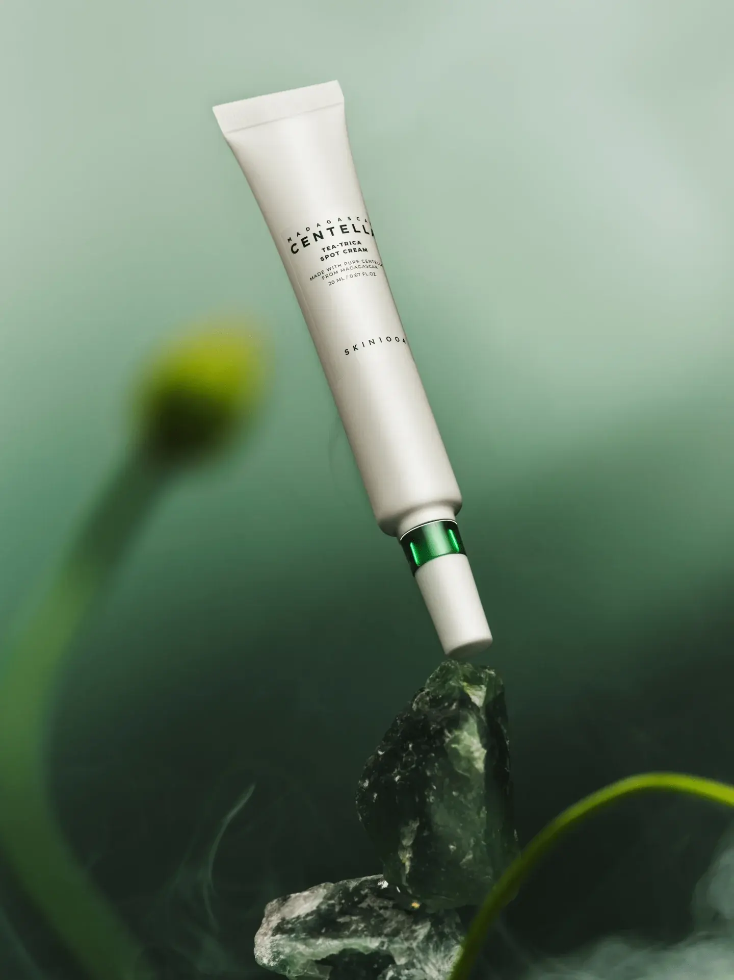 SKIN1004 Madagascar Centella Tea-Trica Spot Cream 30 ml