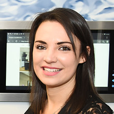 Interior Designer - Kuche & Bagn