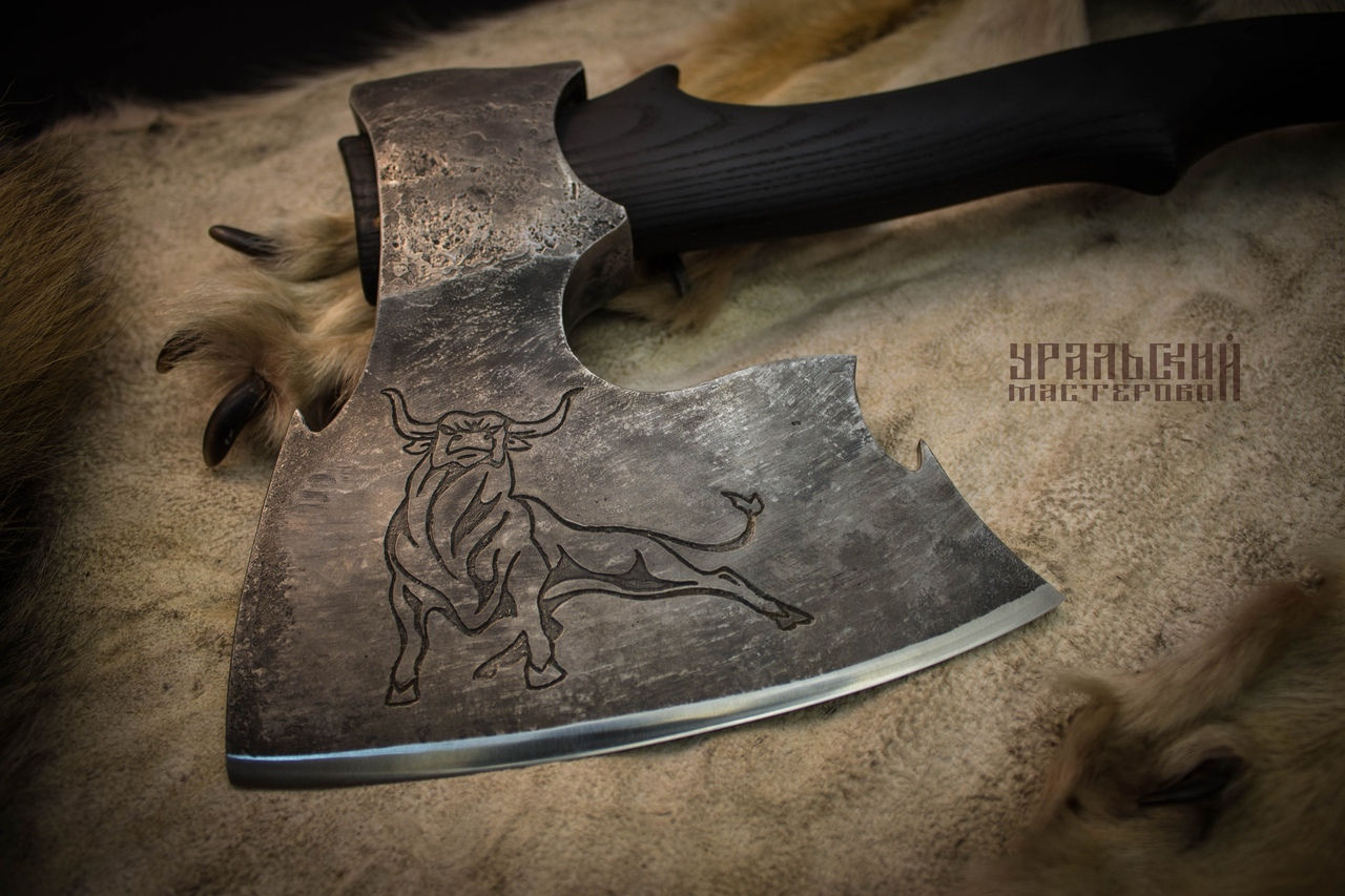 Топор для рубки мяса "Мясной Дикарь" с чехлом