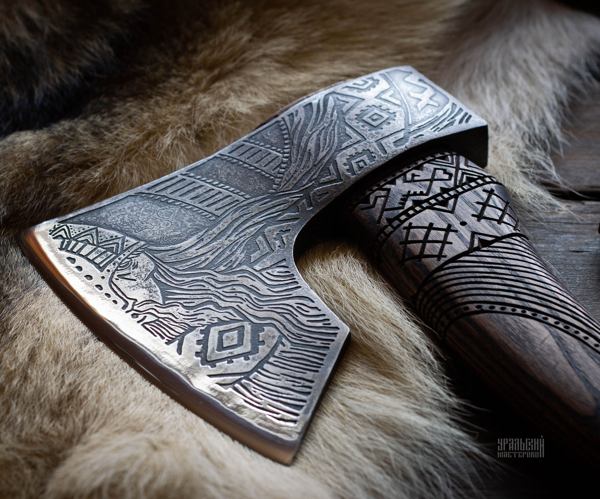 Топор "Витязь" с чехлом