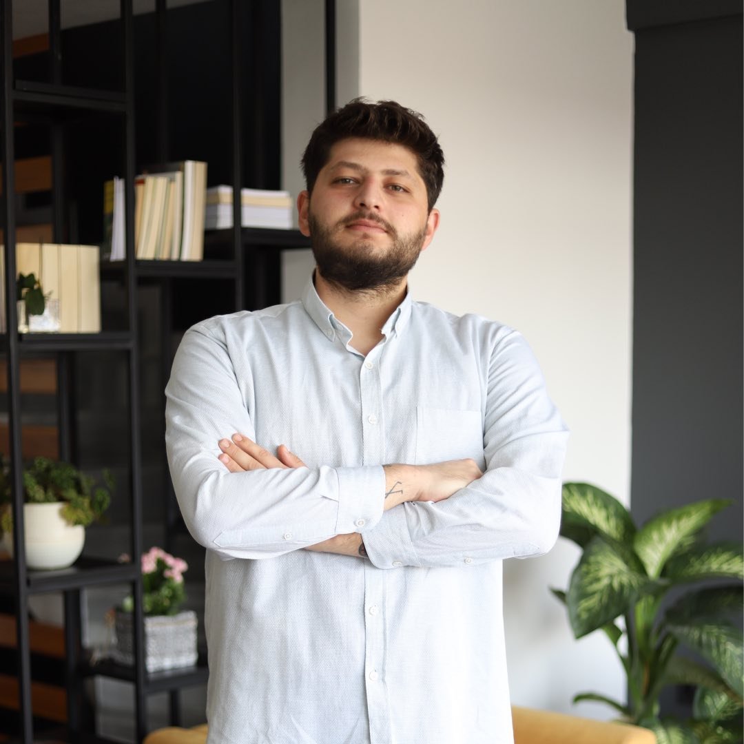 Yazarın fotoğrafı: Muhammed Alper İlitli