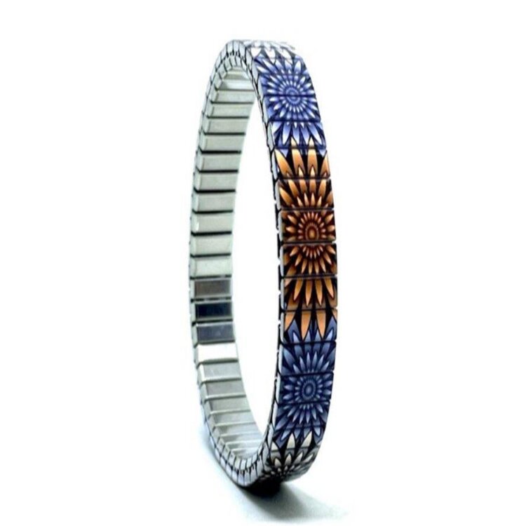 6mm stainless steel stretch bracelet featuring the Mandala Daisies sangria artwork in a polished finish. Clasp-free, waterproof, scratch-resistant and nickel-free. Handmade in London and supplied in a gift box. by Urband London