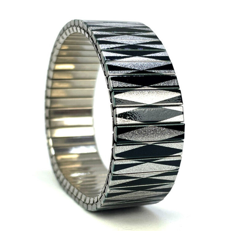 Checkers Kites 1S18 Metallic