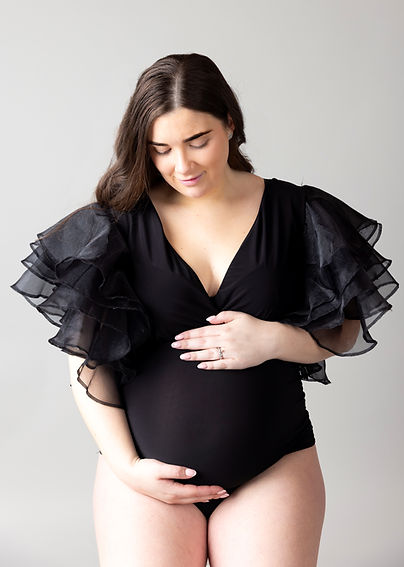 maternity photoshoot Saffron Walden
