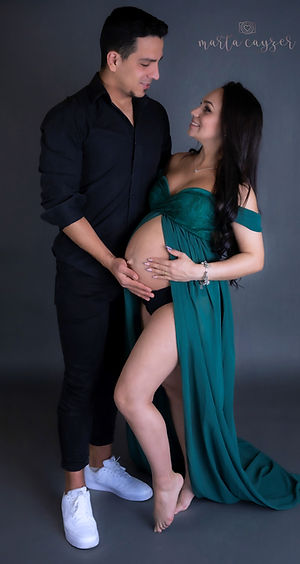 maternity bump session, Saffron Walden