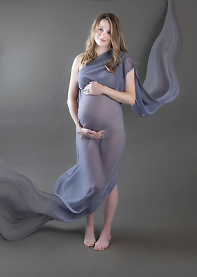 maternity studio photoshoot, Saffron Walden