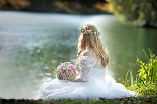 lake wedding