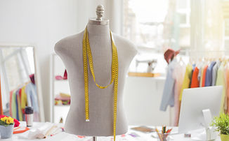 Gemütlichkeit Wohlfühlen Zuhause ankommen Gleichzeitig schön und stilvoll gekleidet sein loungewear homewear nähworkshop kreativ selbstgemacht diy kalte tage