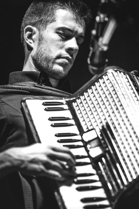 CD_Release (25 von 37)_edited.jpg