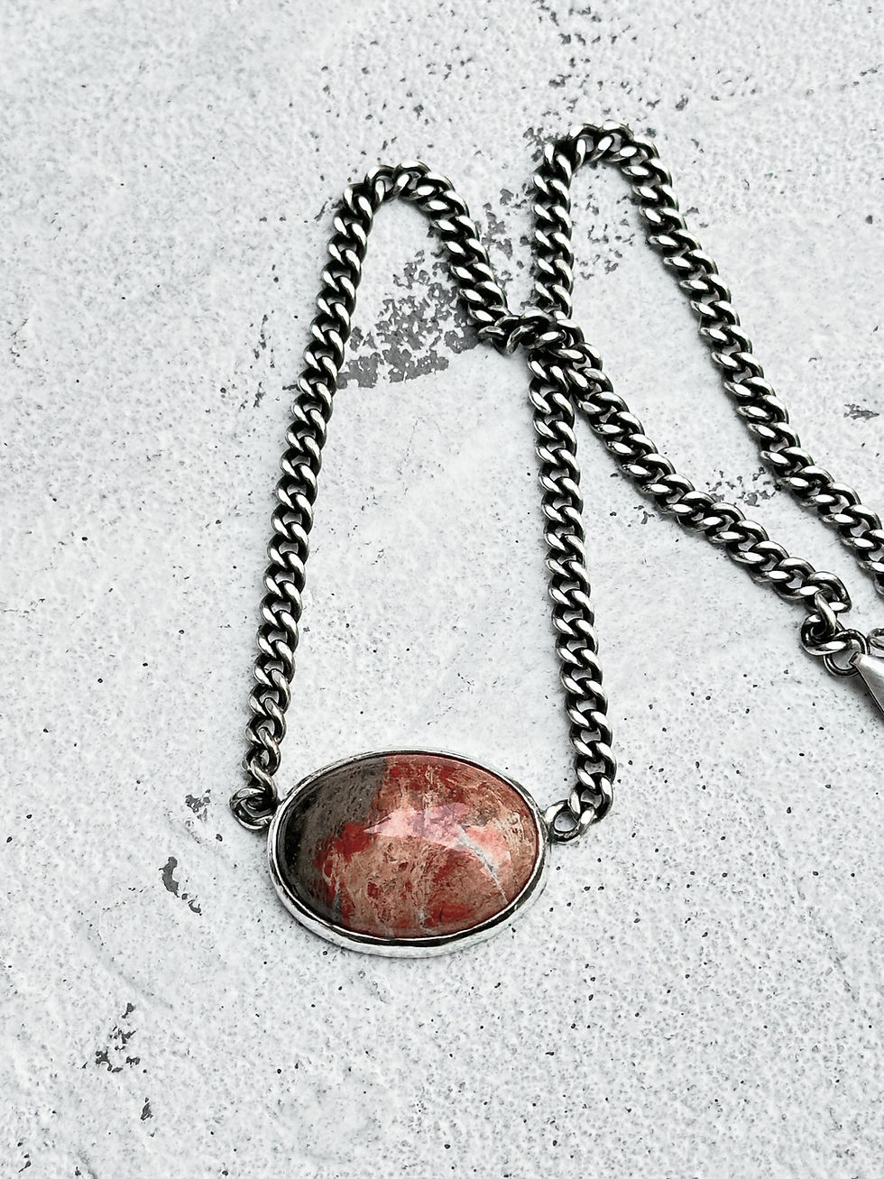 Silver choker necklace with Rhodochrosite