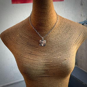 Whitedo Handcrafts | 手工銀器| 銅鑼灣| Handmade Silver
