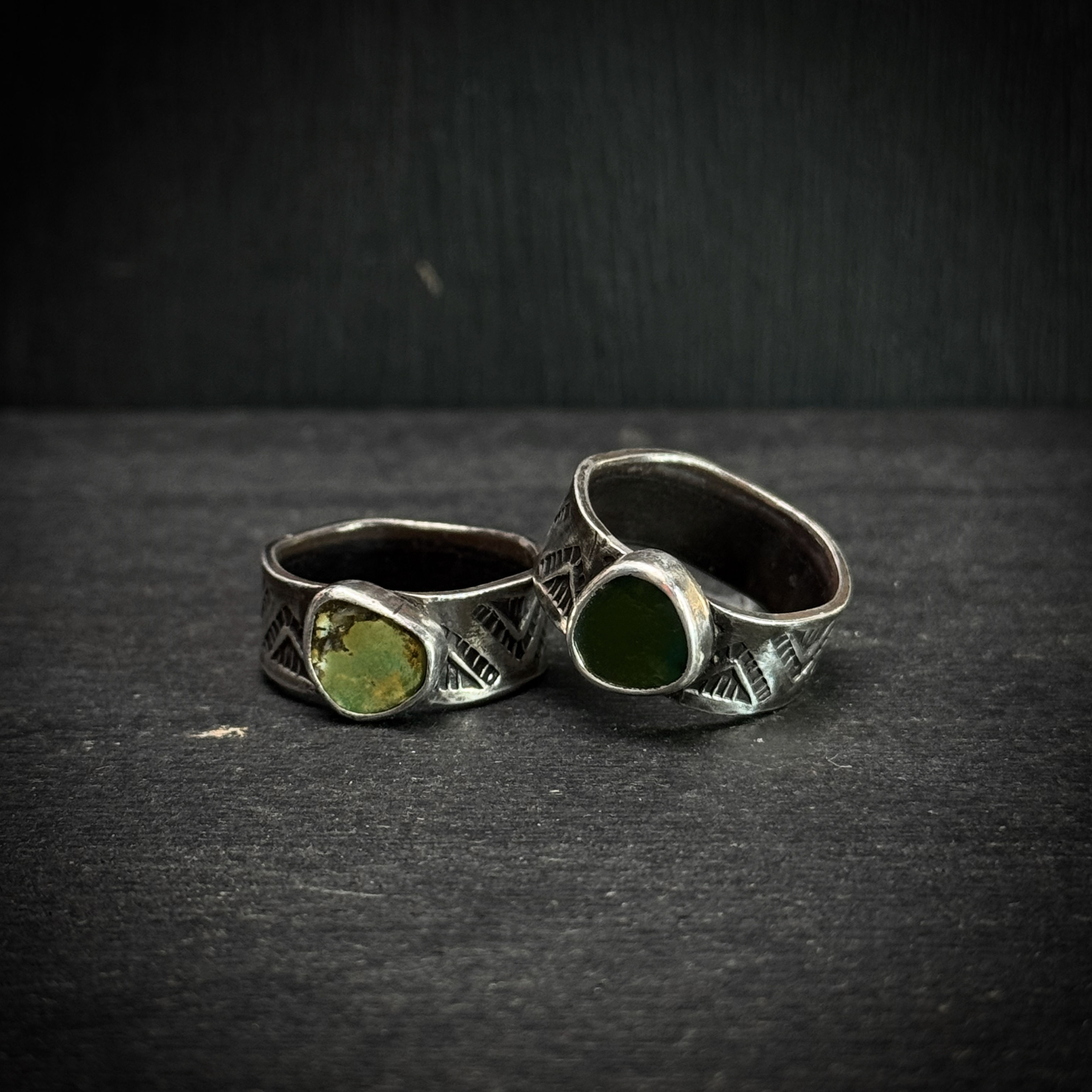 Handmade silver navajo patterned ring with Turquoise