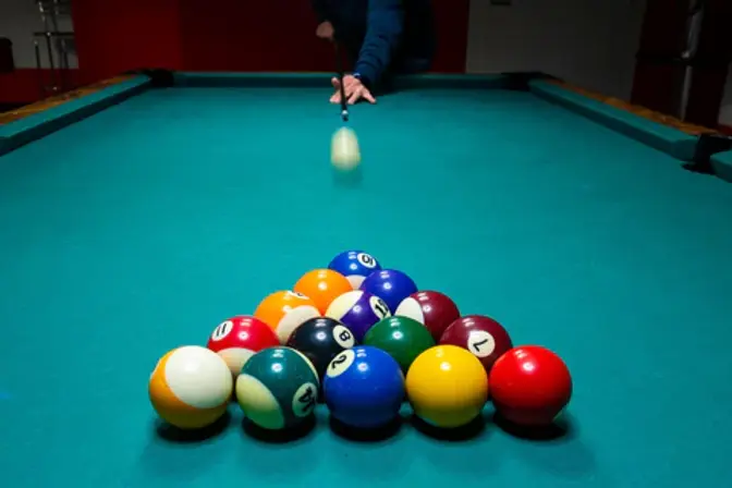 billiard-game-picture_480x480.webp