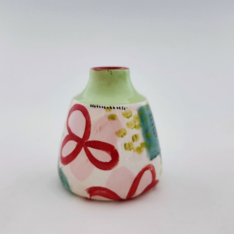 Thumbnail: small bud vase
