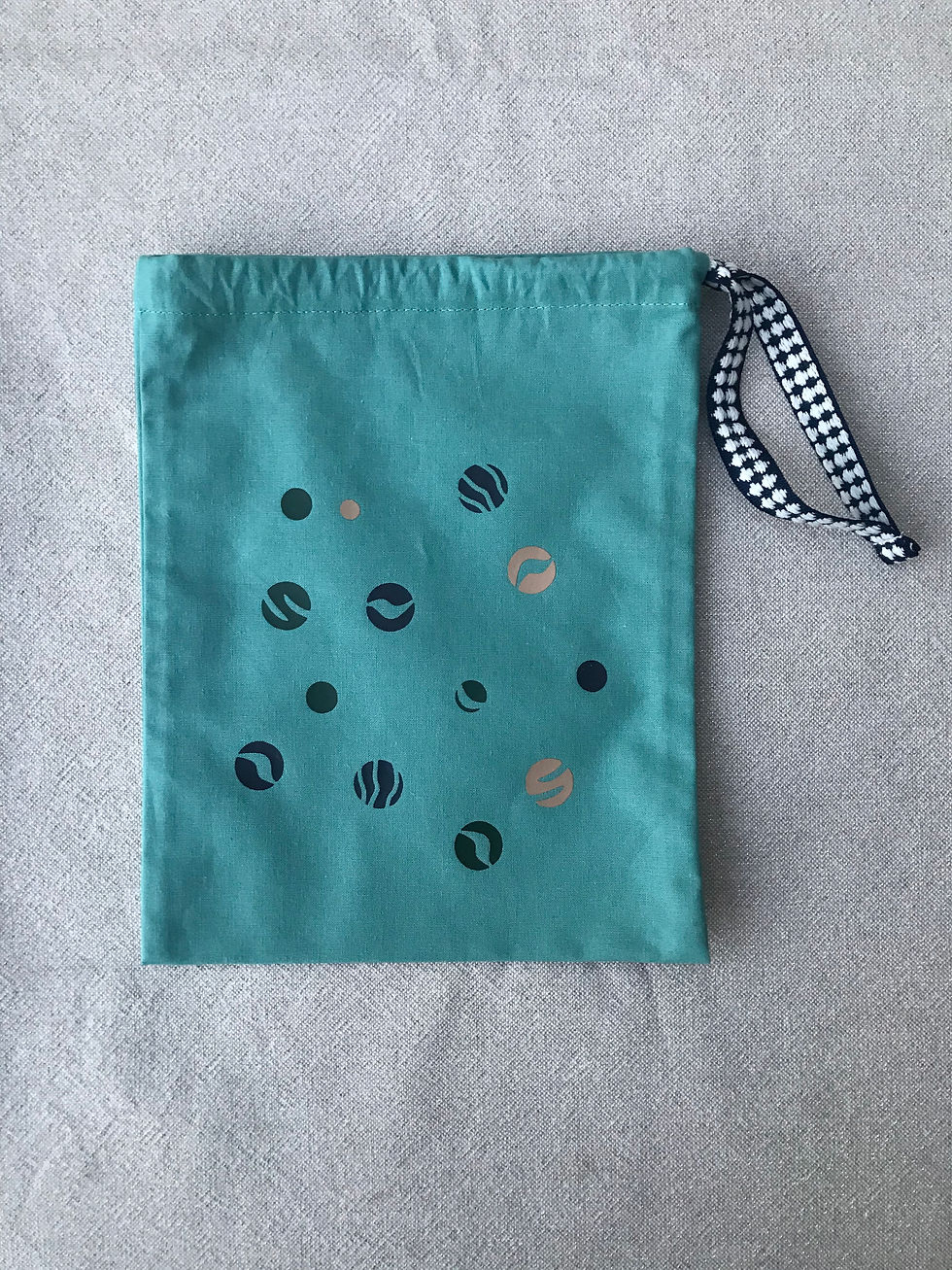Sac de billes ou sac à trésor vert motif billes