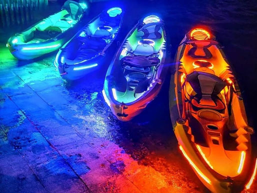 Halte Plein Air presents an evening of glow-in-the-dark water sports