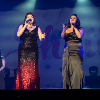 Dana Parsons, Sheila and Shelley Neville