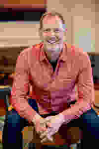 Jeffrey van Dyk, TheCourageousMessenger.com