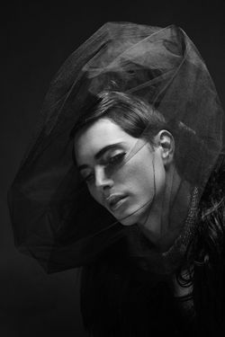 WO/MAN? DYPLOM PWSFTviT fot Wojciech Olszanka