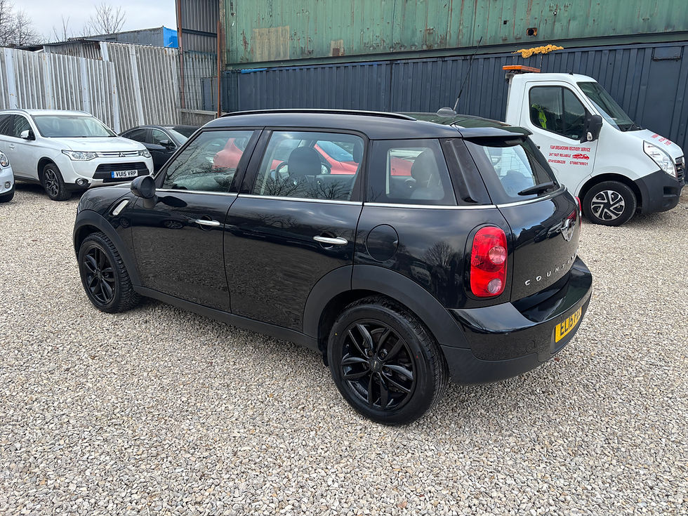 Thumbnail: MINI Countryman | EL15FEE SUV (2010 - 2015) 1.6 One SUV 5dr Petrol