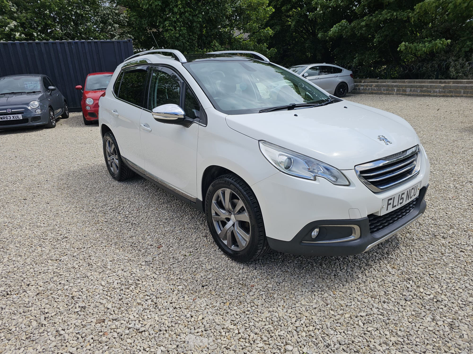 Peugeot 2008 | FL15NCU SUV (2013 - 2016) 1.6 e-HDi Feline SUV 5dr
