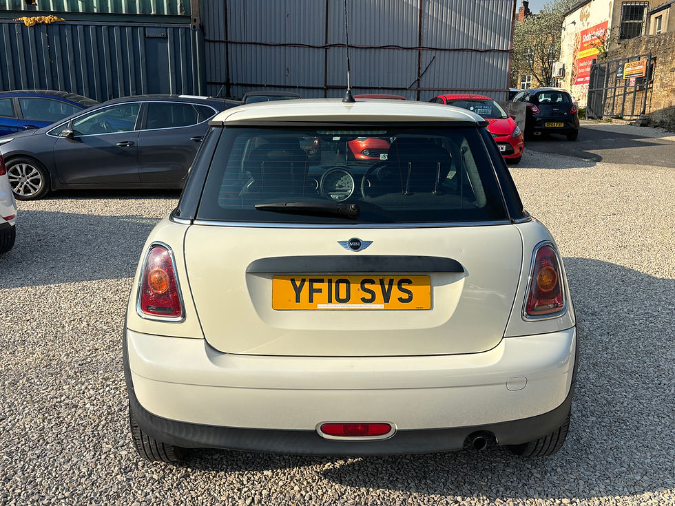 Thumbnail: MINI Hatch 1.6 First Euro 5 3dr