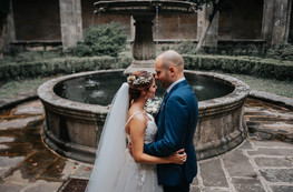 Roses wedding vibes + Ari & David en pazo A Toxeiriña