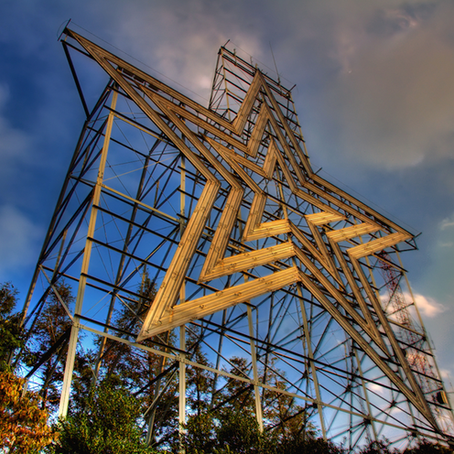 ROANOKE RISING: Where the Blue Ridge Meets a Creative Pulse