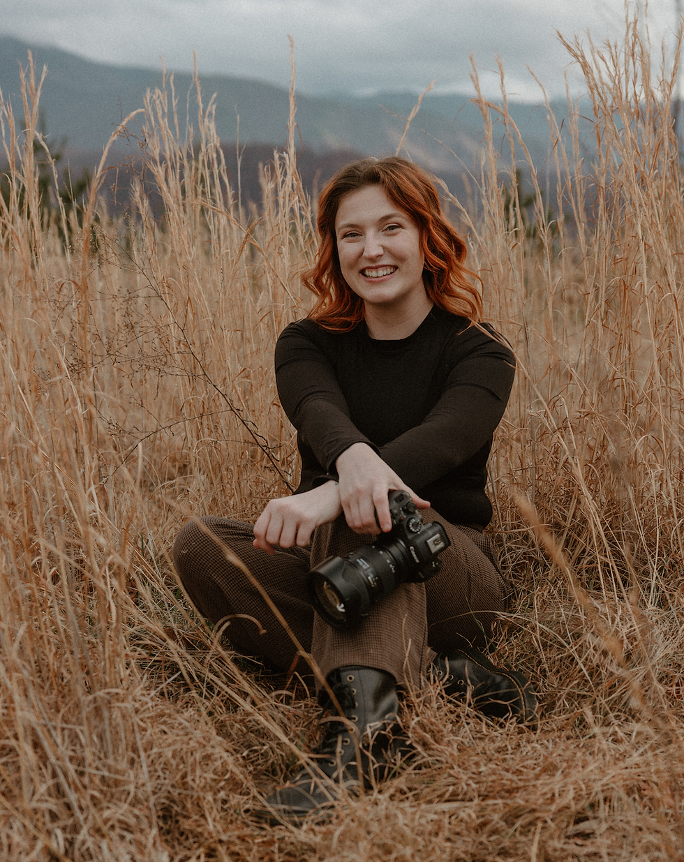Wedding Photographer Mackenzie Ottinger