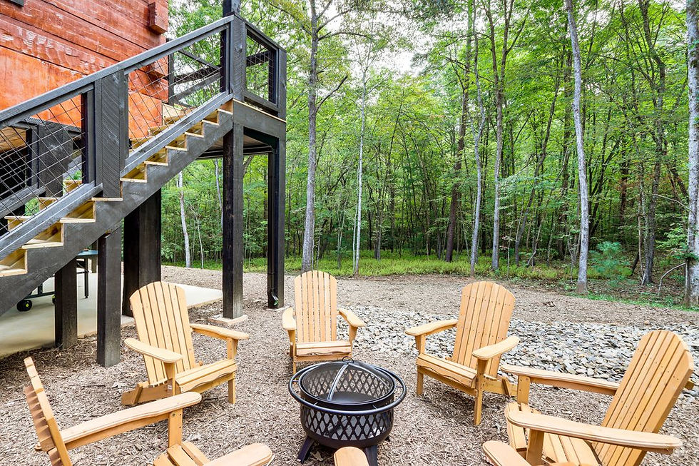 Fire Pit and 6 chairs.jpg