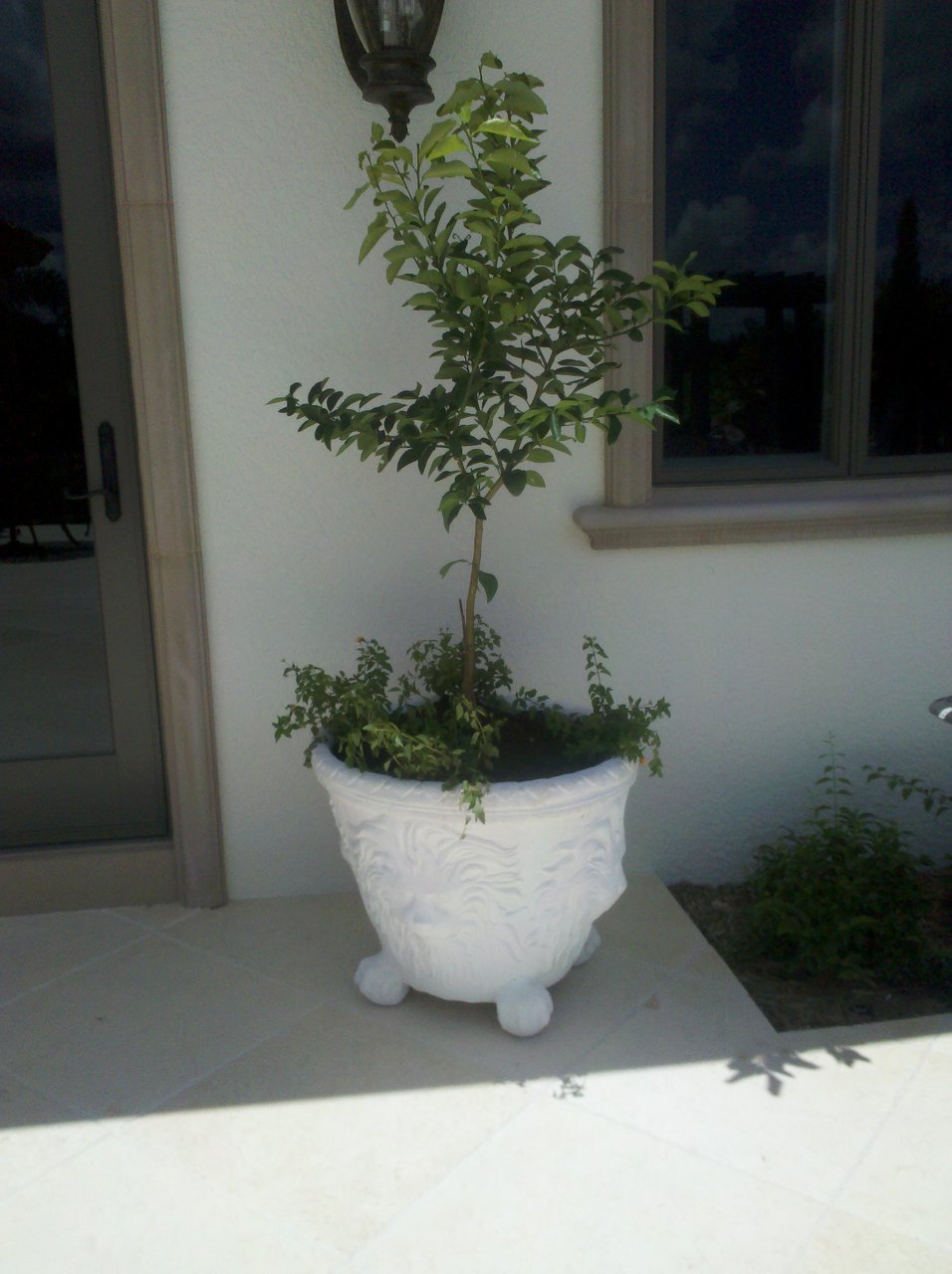 JXC Landscaping Pots / Fountains