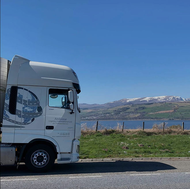 website homepage pic_auto_x2-2-min_edited.jpg