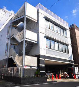 スタジオが中村橋に移転しました。