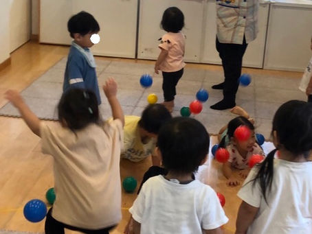 色分けボール遊び☆
