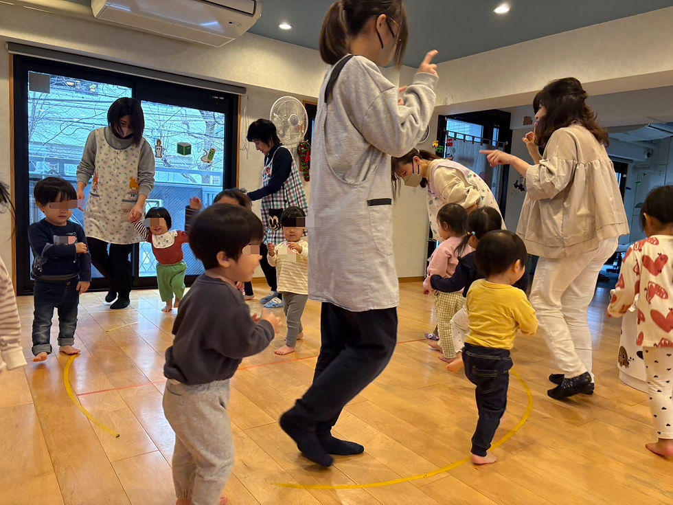 おしゃべり絵本リトミック♪