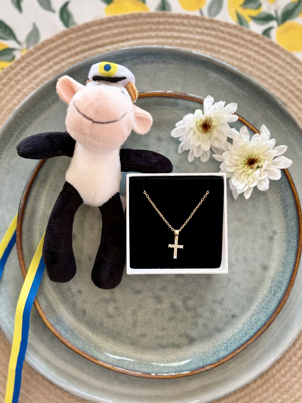 Thumbnail: Korshalsband med Glasdiamanter – Guldpläterat och Rostfritt Stål