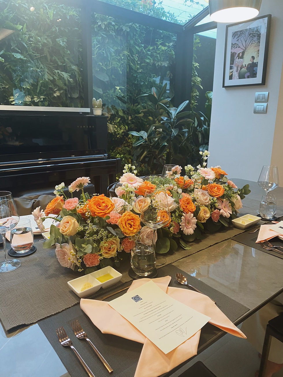 Thumbnail: Floral centrepiece (L)
