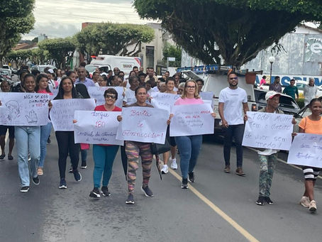 Vereador Nildo participa de caminhada em defesa das mulheres e reforça combate à violência
