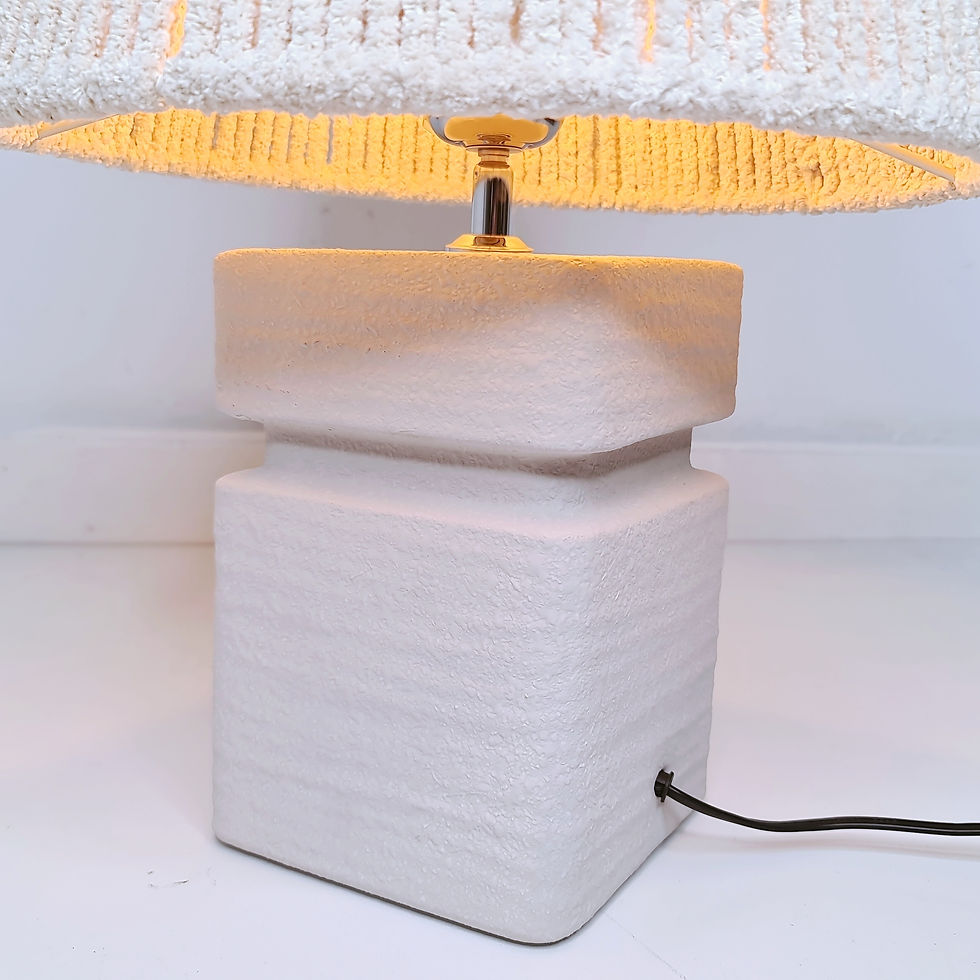 Miniature : lampe pied structuré beige et abat-jour conique beige