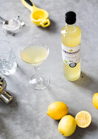 Thoob Limoncello by Michelle de Vos