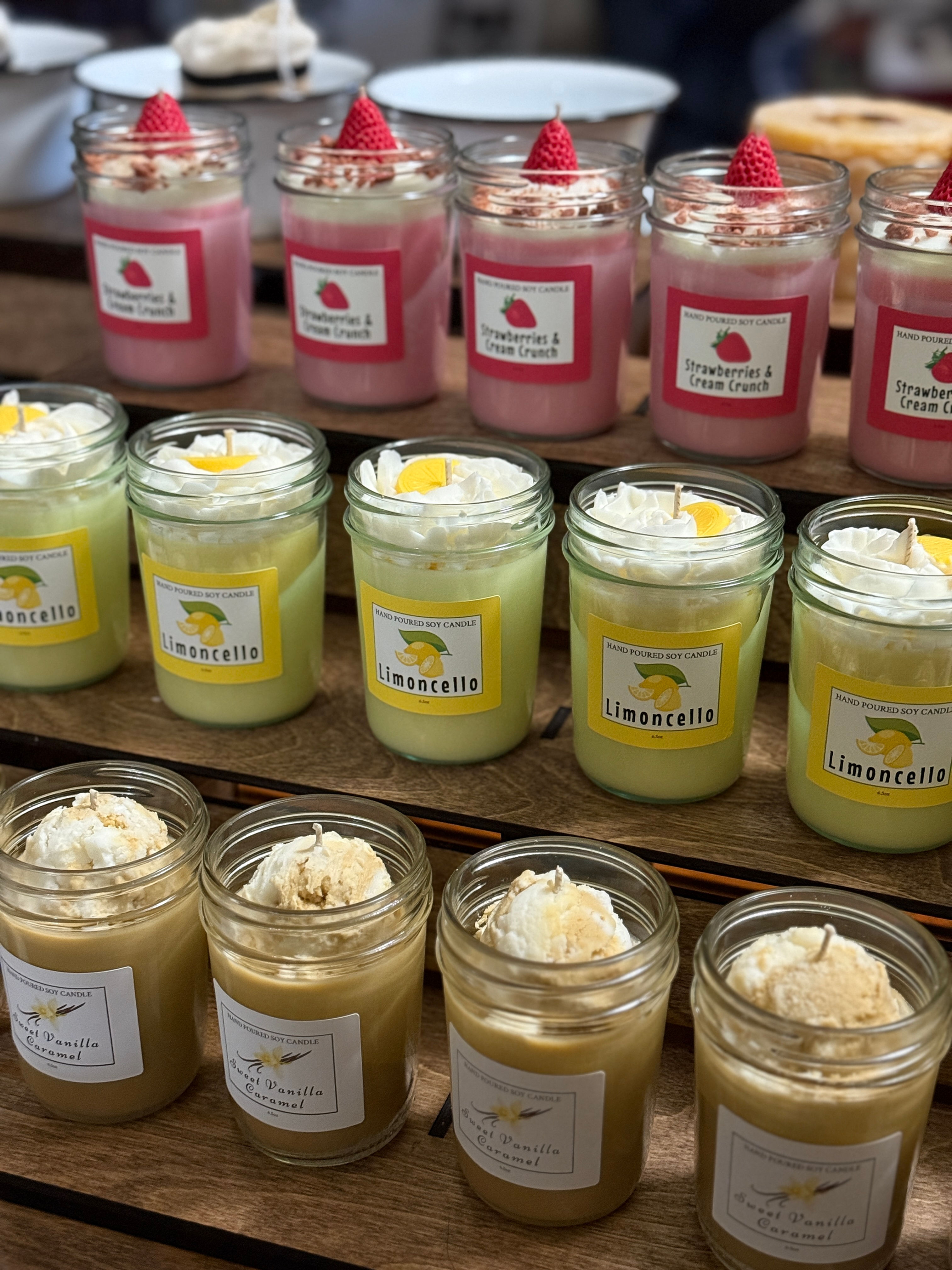 Soy Dessert Candle in Jar 6.5 Strawberry, Lemon, Vanilla Caramel